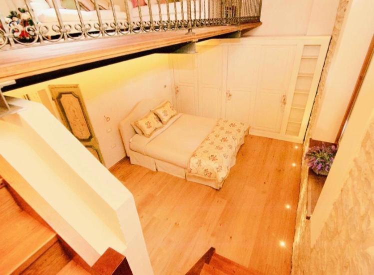 Bed&breakfast La Badia room 2